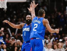 世俱杯-快船大胜森林狼，主场斩获胜利