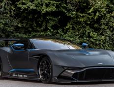 世俱杯时间-76人全面压制深圳队，布克关键先生闪耀国际赛场