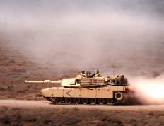 世俱杯-佩德里成点睛之笔，比利亚雷亚尔用窒息火力将多特蒙德钉上战术十字架